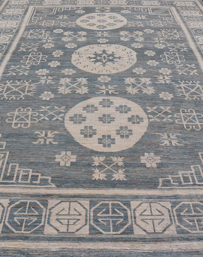 Modern Khotan Long Rug with Circular Medallions in Shades Of Steel Blue & Off White. Keivan Woven Arts rug AFG - 58337, Keivan Woven Arts / country of origin / type: Afghanistan / Khotan Measures: 10'6 x 16'3 This modern Khotan made rug fe... - Keivan Woven ArtsAFG - 58337 - 21457Rug