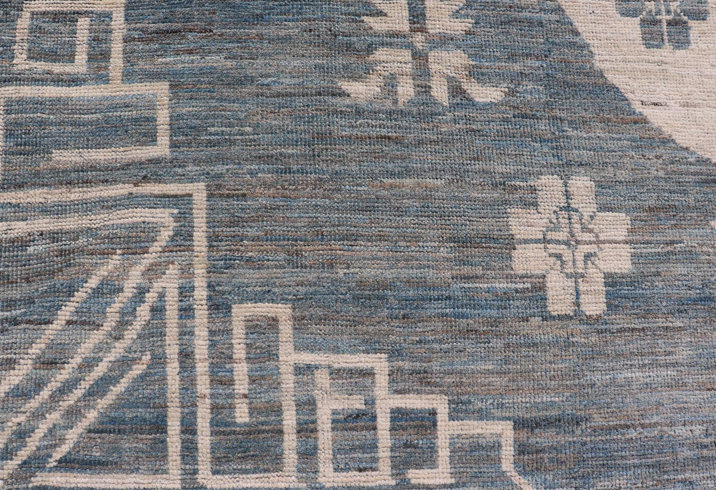 Modern Khotan Long Rug with Circular Medallions in Shades Of Steel Blue & Off White. Keivan Woven Arts rug AFG - 58337, Keivan Woven Arts / country of origin / type: Afghanistan / Khotan Measures: 10'6 x 16'3 This modern Khotan made rug fe... - Keivan Woven ArtsAFG - 58337 - 21457Rug