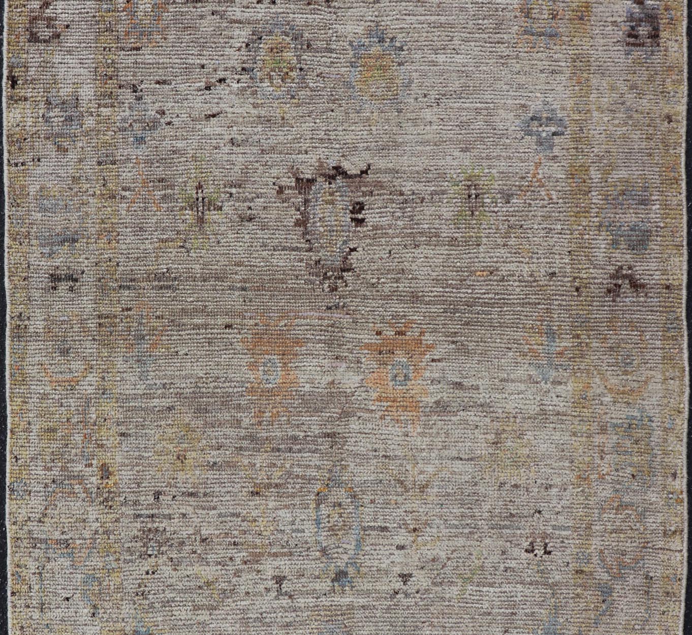 Modern Distressed Oushak With All - Over Floral Design on Cream Field and Border. Keivan Woven Arts/ rug /AFG - 65734 Country of Origin: Afghanistan Type: Oushak Design: Floral, All - Over, Arabesque - Floral 21st century. Measures: 3'9 x 5'8 Modern di... - Keivan Woven ArtsAFG - 65734 - 25170Rug