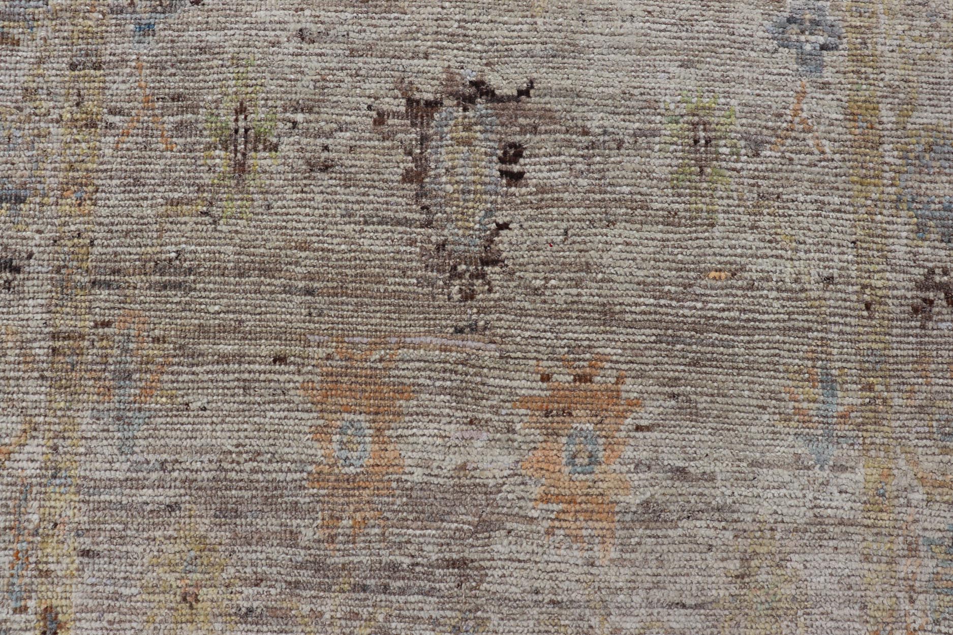 Modern Distressed Oushak With All - Over Floral Design on Cream Field and Border. Keivan Woven Arts/ rug /AFG - 65734 Country of Origin: Afghanistan Type: Oushak Design: Floral, All - Over, Arabesque - Floral 21st century. Measures: 3'9 x 5'8 Modern di... - Keivan Woven ArtsAFG - 65734 - 25170Rug