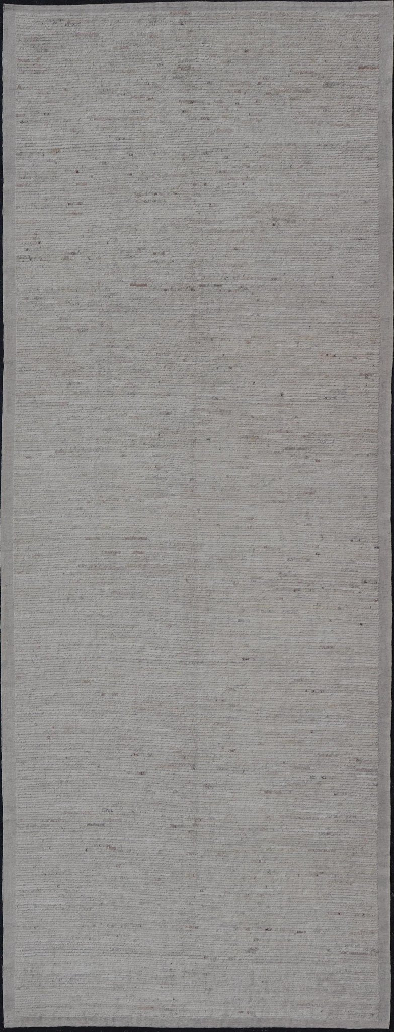 Modern Casual Gallery Runner in Neutral Tones with Shades of Cream to Ivory. Keivan Woven Arts rug AFG - 67941, country of origin / type: Afghanistan / Pile 21st Century. Measures: 7'0 x 18'4 This large gallery runner makes it perfect for modern ... - Keivan Woven ArtsAFG - 67941 - 25176Rug