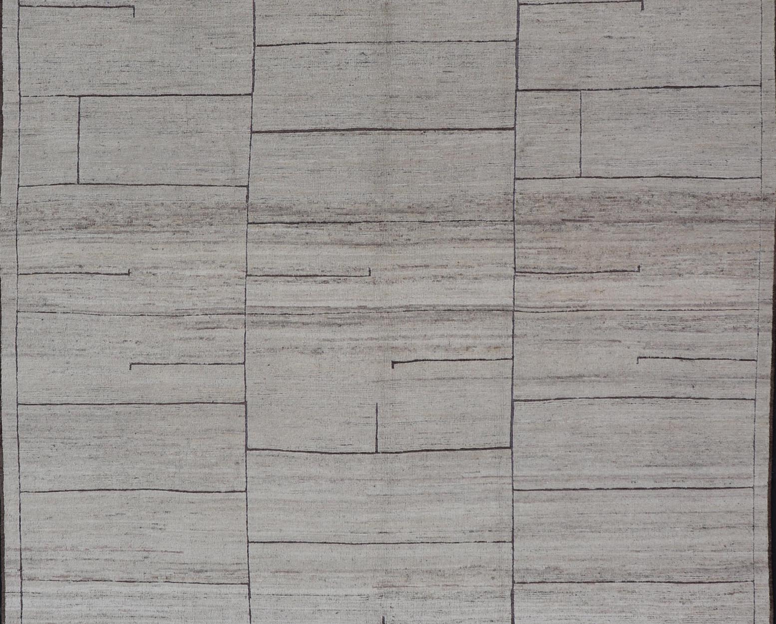 Casual Modern Design Rug in White and Brown Tones and Subdued Design. Keivan Woven Arts / rug AFG - 67977, country of origin / type: Afghanistan / Moroccan tribal, modern casual Neutral tone rug with Moroccan free - flowing tribal design. Measures: 9'4... - Keivan Woven ArtsAFG - 67977 - 25182Rug