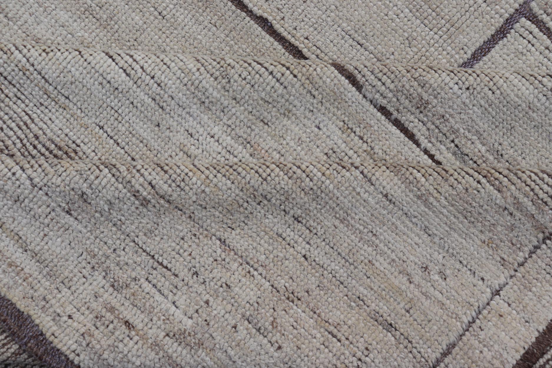 Casual Modern Design Rug in White and Brown Tones and Subdued Design. Keivan Woven Arts / rug AFG - 67977, country of origin / type: Afghanistan / Moroccan tribal, modern casual Neutral tone rug with Moroccan free - flowing tribal design. Measures: 9'4... - Keivan Woven ArtsAFG - 67977 - 25182Rug