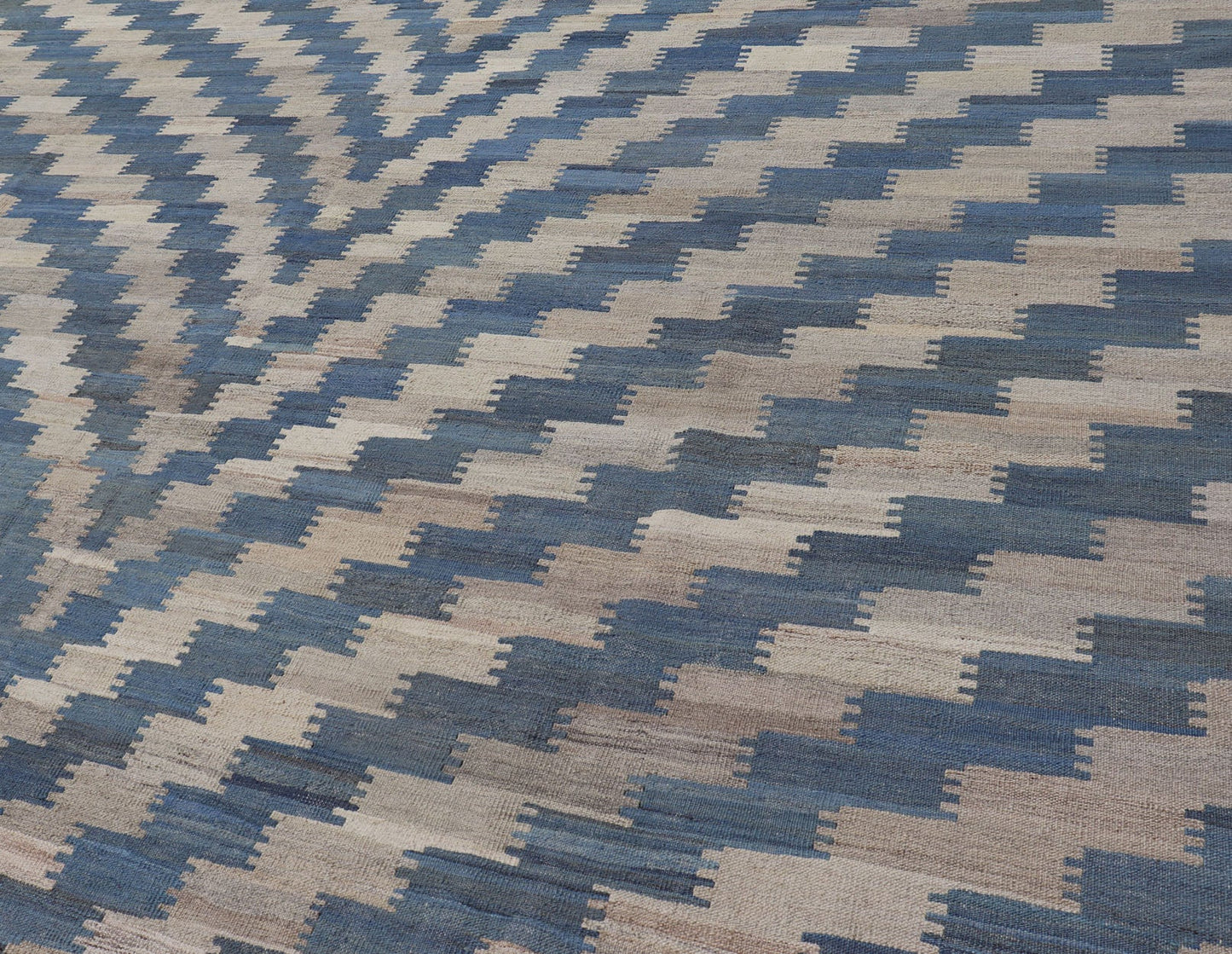 Hand Woven Flat - Weave Kilim Rug With a Modern Design in Blue, and Creams Modern flat - weave kilim rug with stripes in shades of light blue, blues, and creams. Keivan Woven Arts / rug AFG - 88, country of origin / type: Afghanistan / Kilim Measu... - Keivan Woven ArtsAFG - 88 - 15777Rug