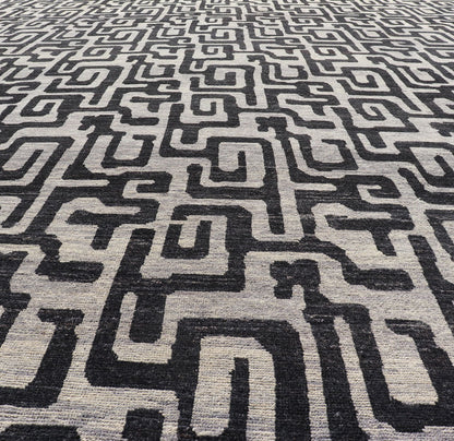 Keivan Woven Arts Large modern rug with diamond pattern in Black and off white. Measures: 14'6 x 19'2 Very large modern rug with low pile rug by Keivan Woven Arts in black, gray and off white. Modern rug by Keivan woven arts, black and ... - Keivan Woven ArtsAFGC - 39493 - 18323Rug