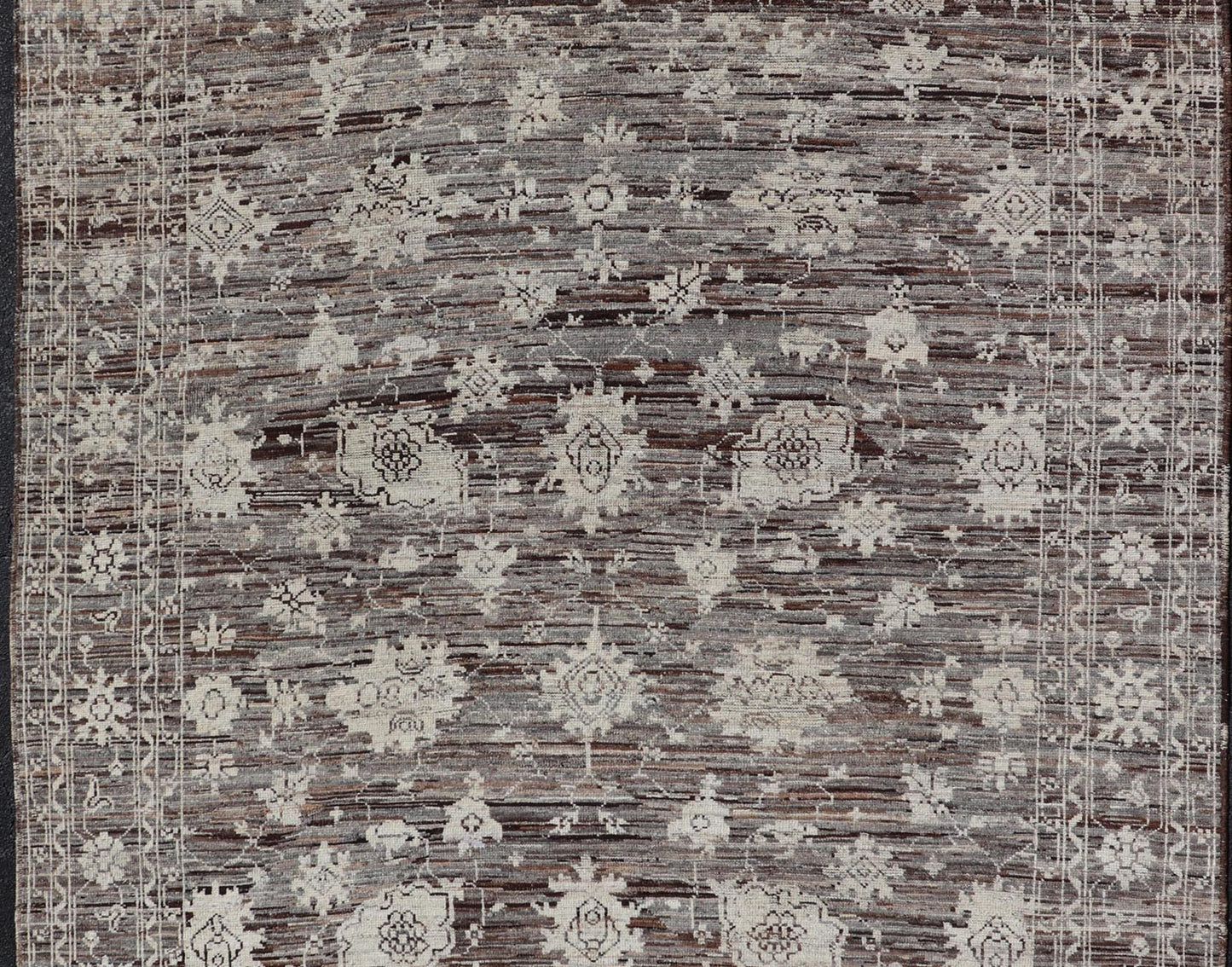 Modern Hand - Knotted Rug in Wool with Sub - Geometric Floral Oushak Design This modern casual rug has been hand - knotted. The rug features a modern sub - geometric Oushak design, replete with various motifs, the rug is rendered in earthy and neutral t... - Keivan Woven ArtsAFGC - 39775 - 17110Rug