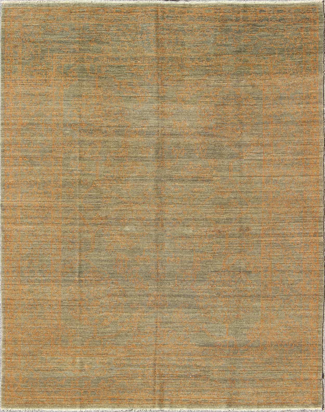 Modern rug with Transitional Design. Keivan Woven Arts rug AN - 113353 , country of origin / type: Turkey / Modern, circa Early - 21st century. Measures: 8'3 x 10'0. This finely hand knotted transitionaldesign rug features a beautiful transitional an... - Keivan Woven ArtsAN - 113353 - 5183Rug