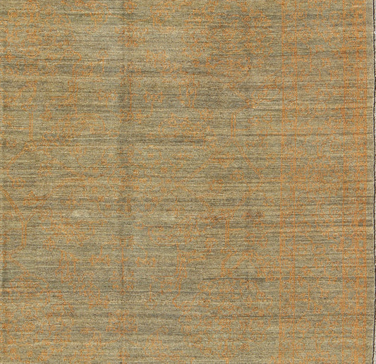 Modern rug with Transitional Design. Keivan Woven Arts rug AN - 113353 , country of origin / type: Turkey / Modern, circa Early - 21st century. Measures: 8'3 x 10'0. This finely hand knotted transitionaldesign rug features a beautiful transitional an... - Keivan Woven ArtsAN - 113353 - 5183Rug