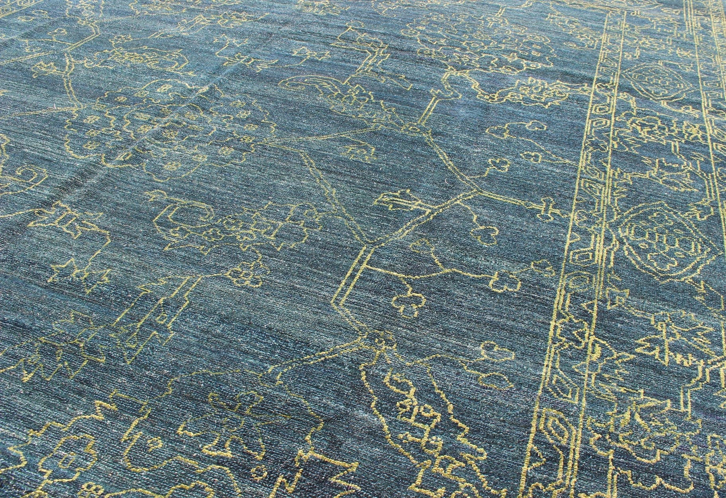 Fine Modern Rug with Transitional Design in Teal Blue and Lime Green Modern Rug with Transitional Design, rug AN - 118152, country of origin / type: Turkey / Modern, circa Early - 21st Century. Measures: 9'0 x 11'11. This finely hand ... - Keivan Woven ArtsAN - 118152 - 5189