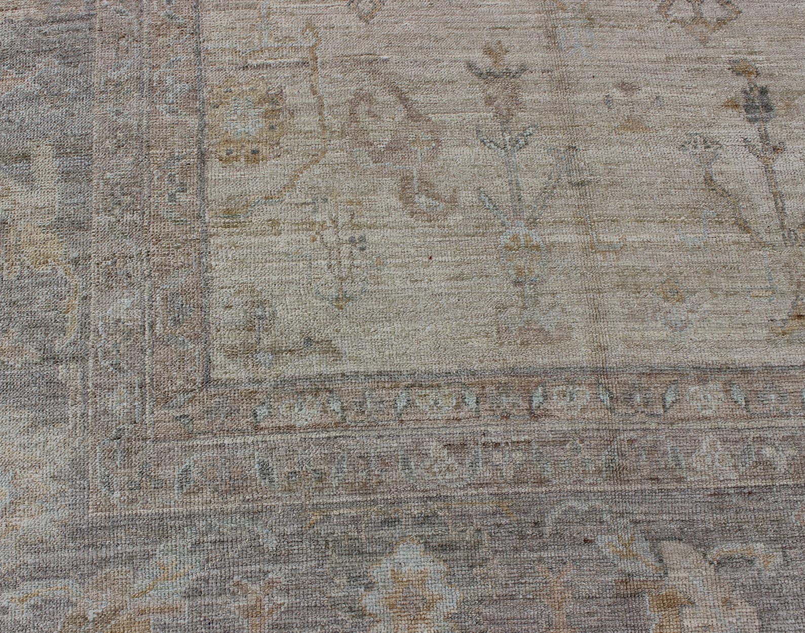 Turkish Angora Oushak Rug with All - Over Vining Floral Design Keivan Woven Arts. rug AN - 120598, country of origin / type: Turkey / Oushak. antique reproduction ushak, angora oushak. Measures: 11'8 x 15'1 The design of this beautiful Oushak rug, T... - Keivan Woven ArtsAN - 120598 - 6276Rug