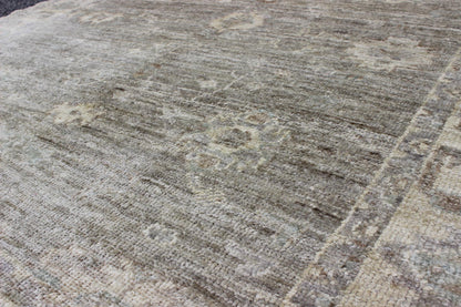Keivan Woven Arts Angora Oushak Area Rug With Pastel Colors. Keivan Woven Arts Oushak Angora with Floral Design. Keivan Woven Arts rug AN - 122750, country of origin / type: Turkey / Angora Oushak. Measures: 5'2 x 7'6 From our Angora coll... - Keivan Woven ArtsAN - 122750 - 8639Rug