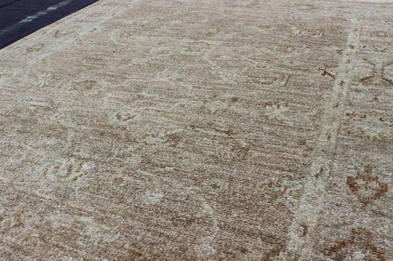 Angora Oushak Turkish Rug in Warm Colors of Taupe and Tan by Keivan Woven Arts. Keivan Woven Arts / rug AN - 125623, country of origin / type: Turkey / Angora Oushak. Measures: 4'1 x 5'8 This beautiful taupe color Oushak is made with a combination ... - Keivan Woven ArtsAN - 125623 - 7783Rug
