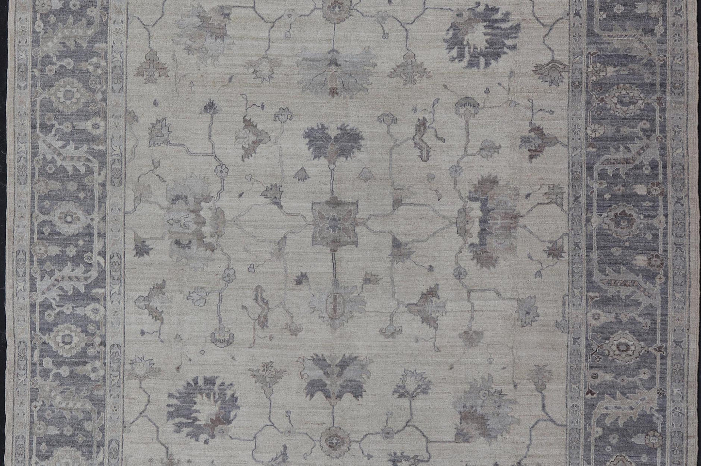 Angora Oushak Turkish Rug in Shades of Gray, Ivory, Silver by Keivan Woven Arts . rug AN - 126211, country of origin / type: Turkey / Angora Oushak. Measures: 12'9 x 14'11 The rug displays an elegant traditional design with a muted color palette, p... - Keivan Woven ArtsAN - 126211 - 19298Rug