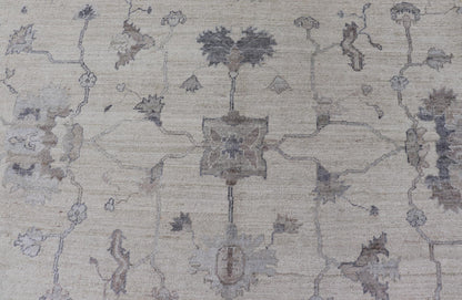 Angora Oushak Turkish Rug in Shades of Gray, Ivory, Silver by Keivan Woven Arts . rug AN - 126211, country of origin / type: Turkey / Angora Oushak. Measures: 12'9 x 14'11 The rug displays an elegant traditional design with a muted color palette, p... - Keivan Woven ArtsAN - 126211 - 19298Rug