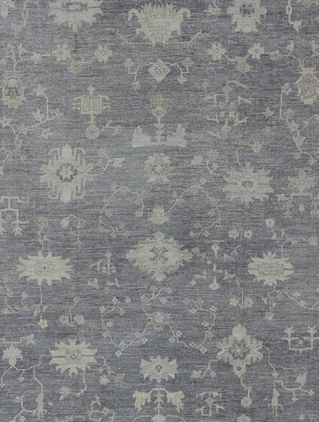 Angora Keivan Woven Arts Oushak Turkish Rug in Shades of Gray and Cream. Keivan Woven Arts rug AN - 126253, country of origin / type: Turkey / Angora Oushak. Measures: 12'5 x 14'7 From our Angora collection, this piece is made with a combination o... - Keivan Woven ArtsAN - 126253 - 7791Rug