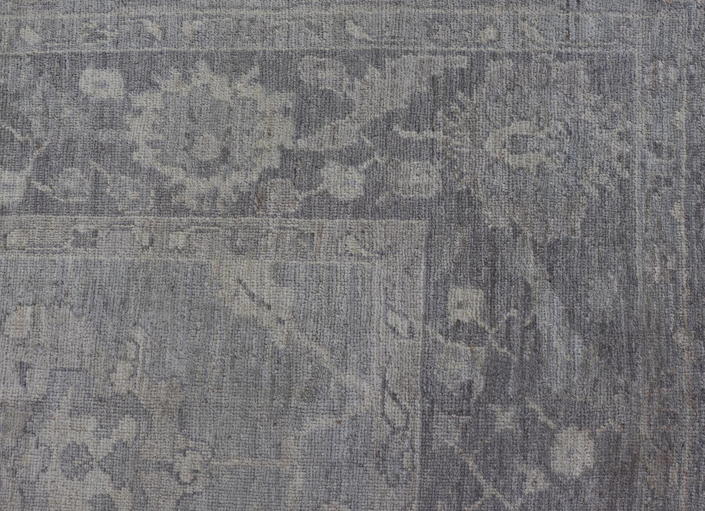 Large Hand Knotted Turkish Oushak with Floral Motifs in Gray, Taupe & Lavender Large Hand Knotted Turkish Oushak with Floral Motifs in Gray, Taupe & Lavender Keivan Woven Arts/ rug /AN - 146929 Early 21st century Made with a combinat... - Keivan Woven ArtsAN - 146929 - 19304Rug