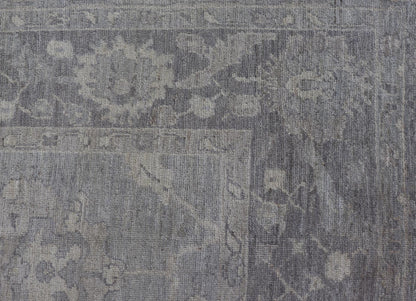 Large Hand Knotted Turkish Oushak with Floral Motifs in Gray, Taupe & Lavender Large Hand Knotted Turkish Oushak with Floral Motifs in Gray, Taupe & Lavender Keivan Woven Arts/ rug /AN - 146929 Early 21st century Made with a combinat... - Keivan Woven ArtsAN - 146929 - 19304Rug