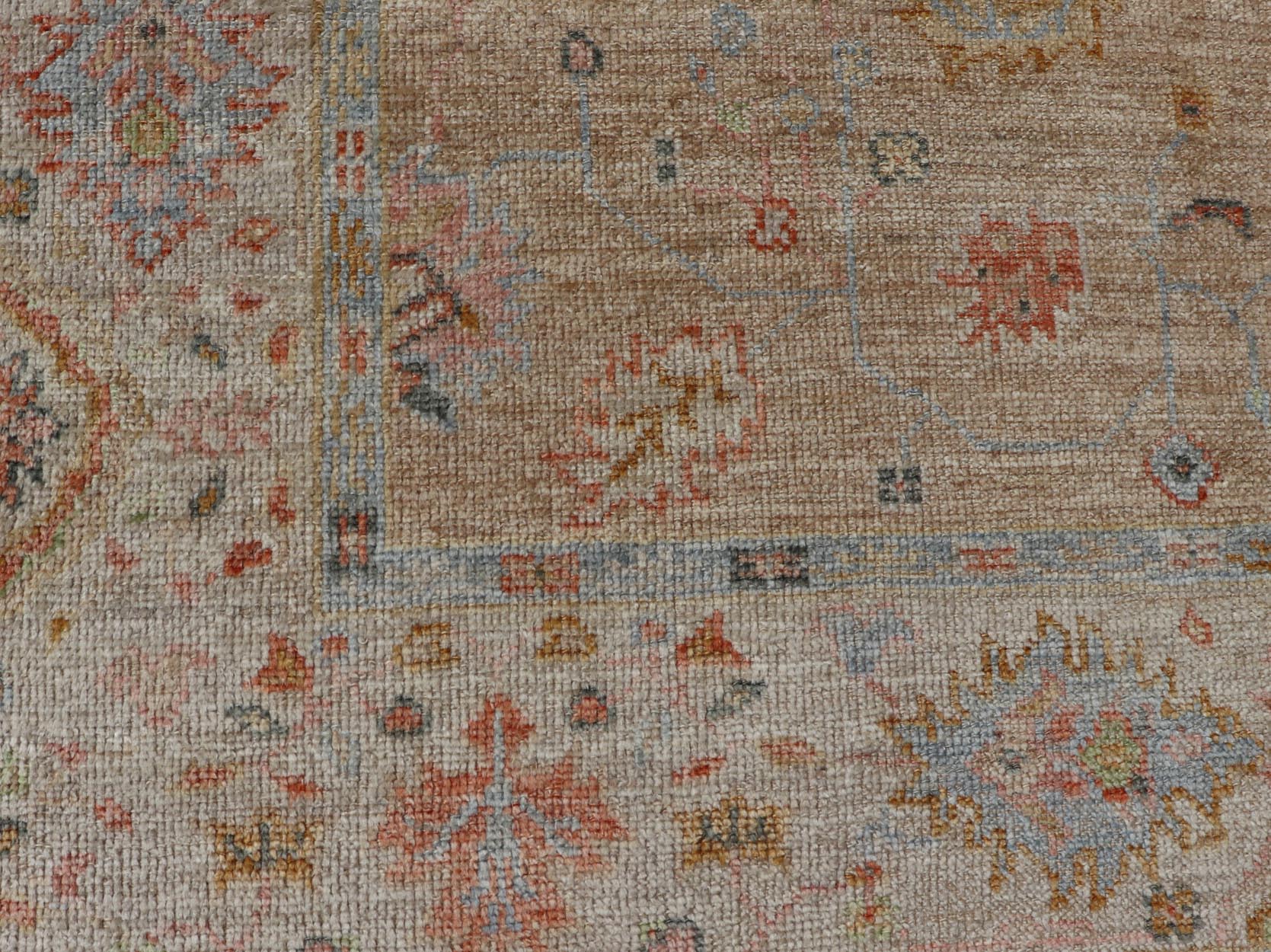 Floral Turkish Angora Oushak with Sandy - Taupe Background and Cream Border This Turkish Oushak was hand - knotted with angora wool. The field's background is rendered in a sandy - taupe, while the border's background is a cream color. The classic Ous... - Keivan Woven ArtsAN - 149571 - 19929Rug