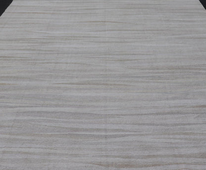 Modern Turkish Flat - Weave with Modern Design in White and Neutral Tones. Keivan Woven Arts / rug AN - 152611 country of origin / type: Turkey / Kilim, circa Early 21th century Measures: 11'2 x 14'1 This flat - weave Kilim from Turkey in white an... - Keivan Woven ArtsAN - 152611 - 24727Rug