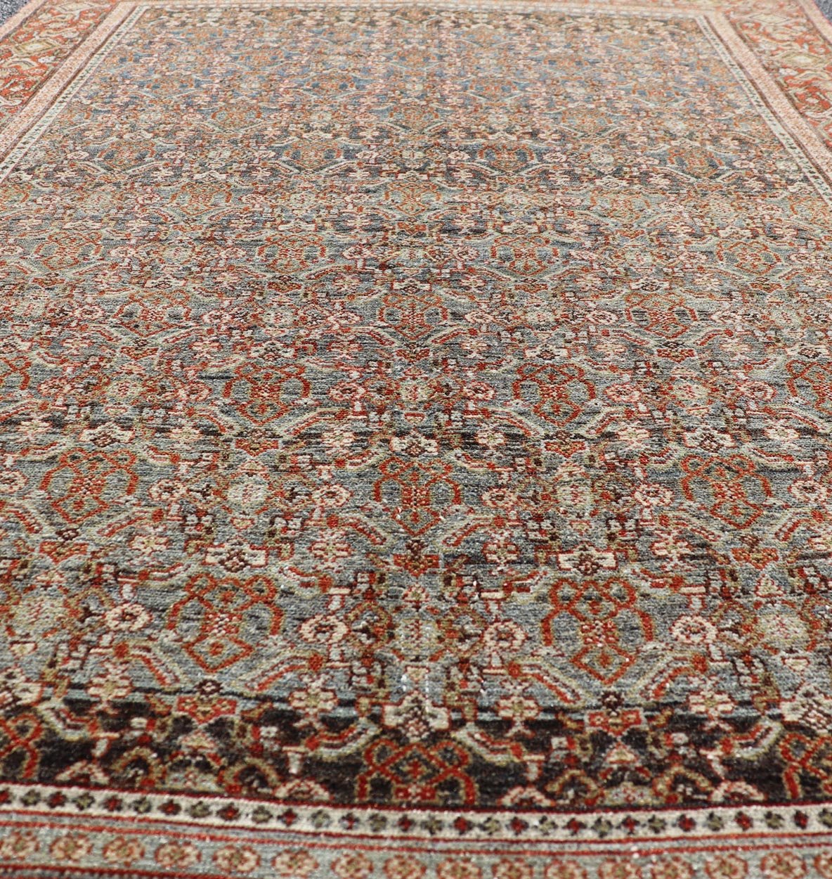 Keivan Woven Arts Fine Antique Persian Senneh Rug with Herati Geometric Design. Keivan Woven Arts / rug AVI - 0701, country of origin / type: Iran / Senneh, circa 1900. Measures: 4'2 x 6'6 This incredibly fine antique Persian Senneh rug was handwo... - Keivan Woven ArtsAVI - 0701 - 24559Rug