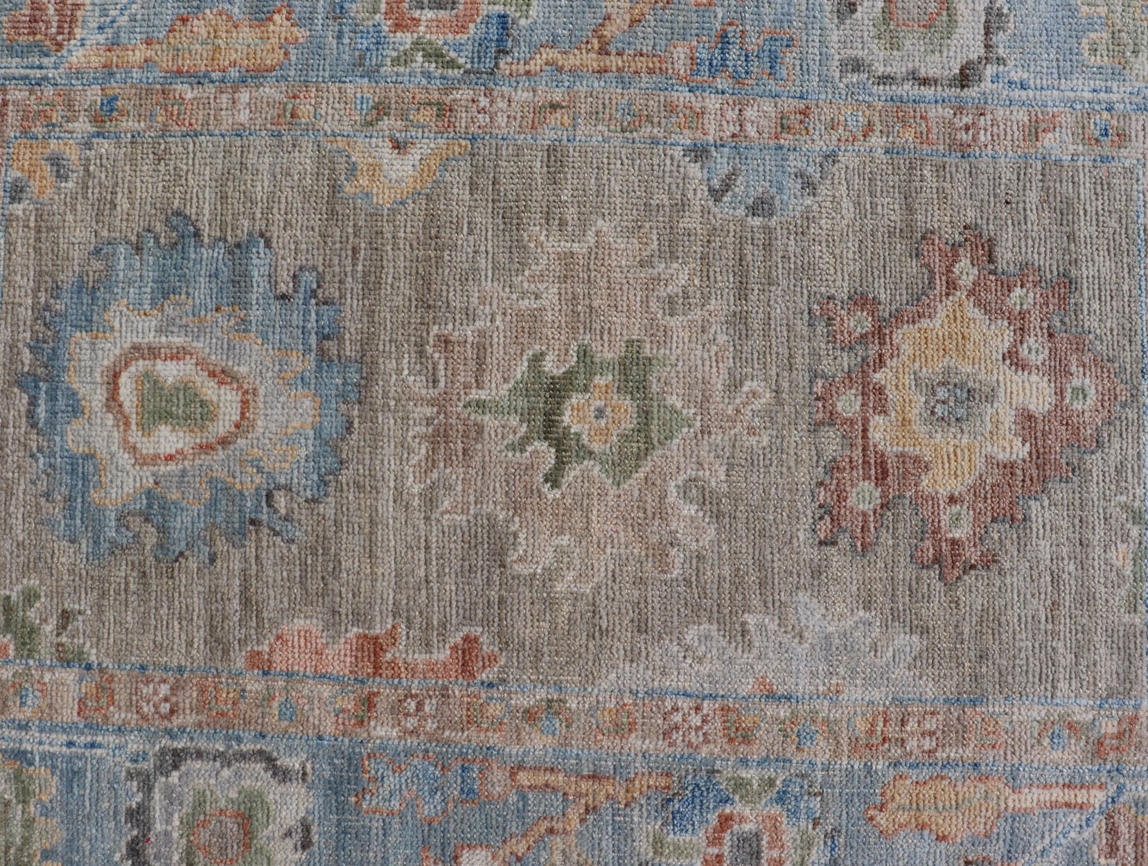 Measures: 2'7 x 4'0 Modern Floral Oushak With Sandy - Brown Background and A Sky Blue Border. Keivan Woven Arts; rug AWR - 12378 Country of Origin: Afghanistan Type: Oushak Design: Floral, Arabesque, All - Over. This piece gives a modern vibrancy... - Keivan Woven ArtsAWR - 12378 - 23258Rug