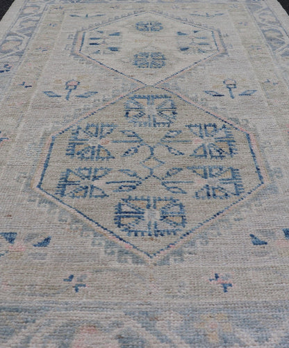 Measures: 2'6 x 4'5 Floral Medallion Oushak Rug with Tribal Motifs and A Cream Background. Keivan Woven Arts; rug AWR - 12391 Country Of Origin: Afghanistan Type: Oushak Design: Medallion, Floral, All - Over. This Hand - Knotted Oushak presents a ... - Keivan Woven ArtsAWR - 12391 - 23270Rug