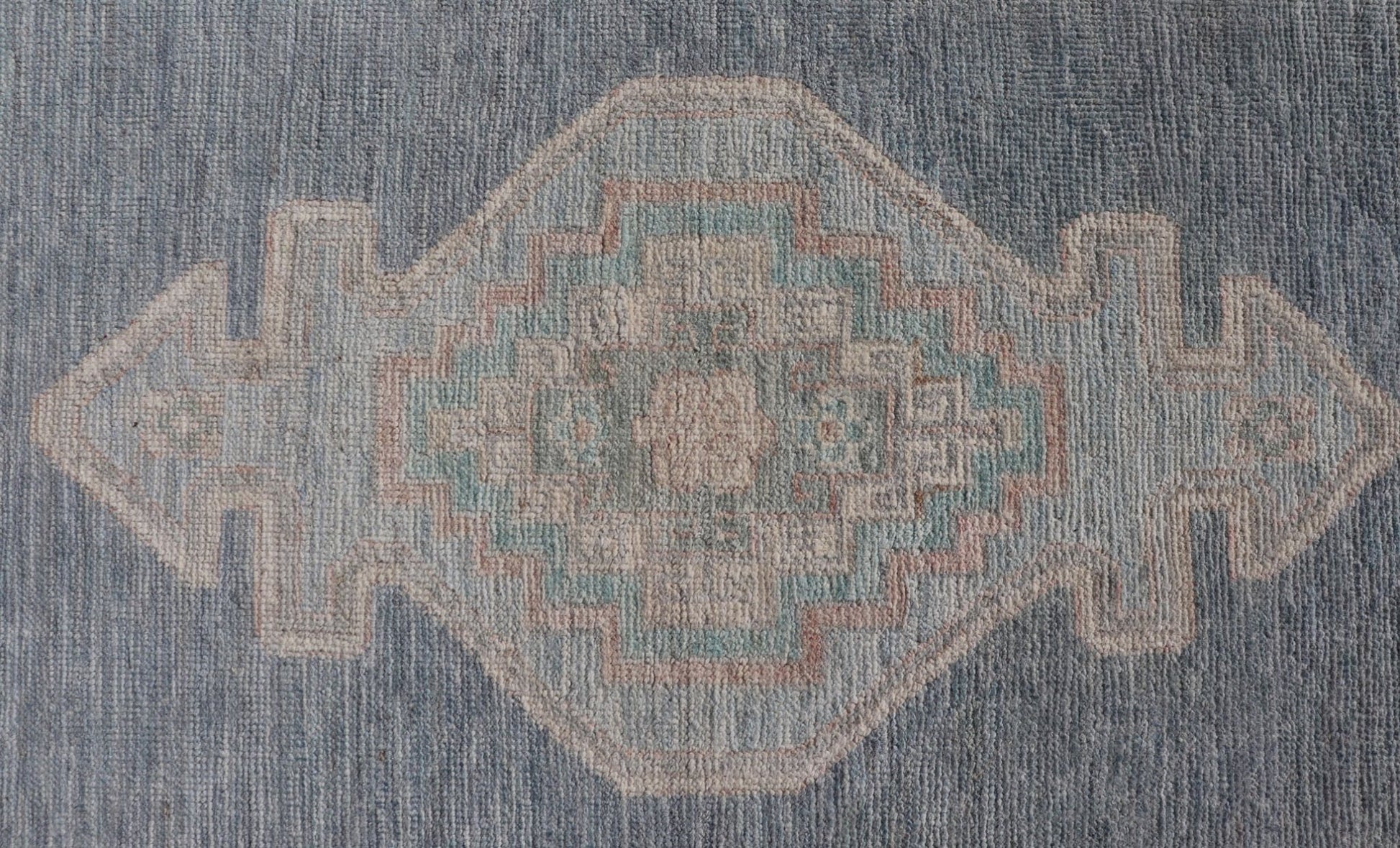 Measures: 2'7 x 3'11 Medallion Designed Modern Oushak with Blue Background and Cream Border. Keivan Woven Arts; rug AWR - 12400, Early 21st Century. This modern Oushak features large medallions in the center of a blue background, centering aro... - Keivan Woven ArtsAWR - 12400 - 23276