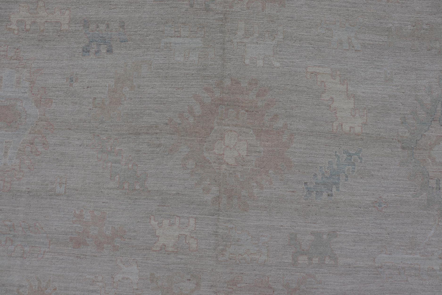 All - Over Floral Modern Oushak with Light Tan Background and Cream Border. Keivan Woven Arts rug AWR - 17919 Country of Origin: Afghanistan Type: Oushak Design: Floral, all - over, abstract floral. Measures: 10'1 x 13'10 This Oushak was hand knotted ... - Keivan Woven ArtsAWR - 17919 - 25078Rug
