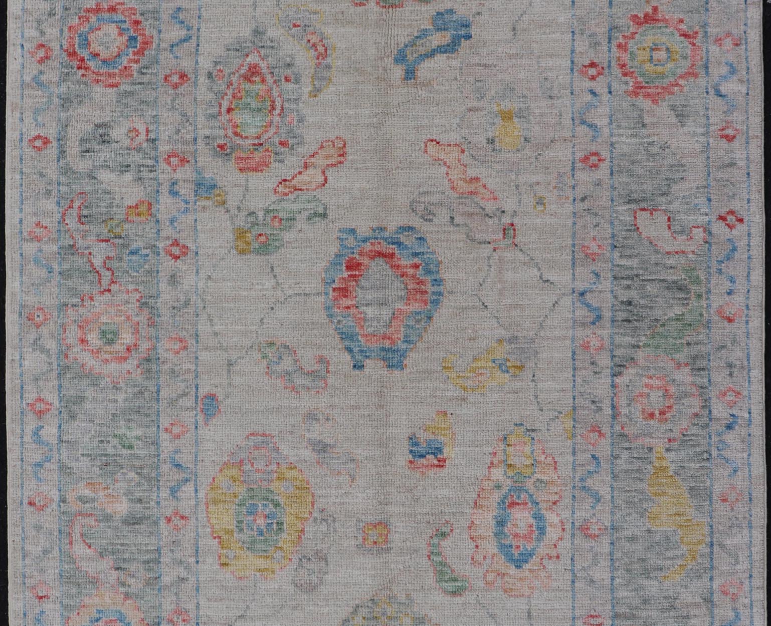 Modern All - Over Floral Oushak with Muted Background and Accent Colors Modern Oushak featuring an all - over, arabesque - like floral design, rendered in saturated oceanic blue, gold, green, red, and red - orange. The background is rendered in a co... - Keivan Woven ArtsAWR - 356 - 19959Rug