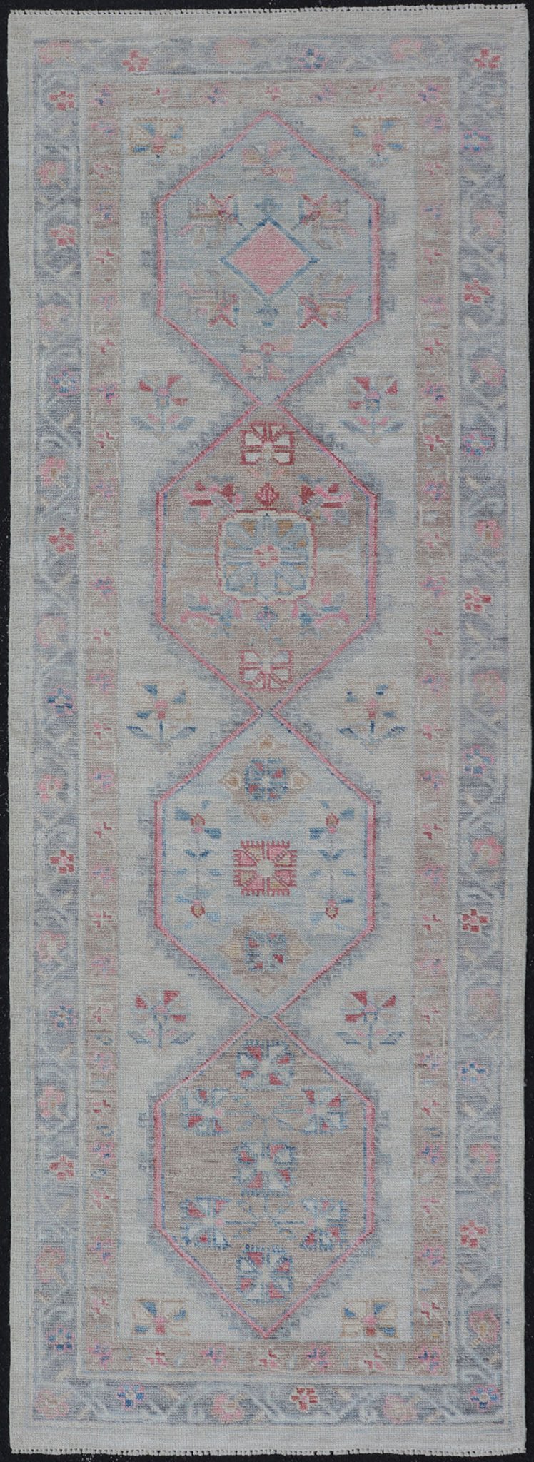 Modern Oushak Runner With Cream Background and Floral Medallions Modern Oushak Runner With Cream Background and Floral Medallions Keivan Woven Arts; rug AWR - 4039 Country of Origin: Afghanistan Type: Oushak Circa 2010 Measures: 2'8 x 8'2 ... - Keivan Woven ArtsAWR - 4039 - 15486Rug