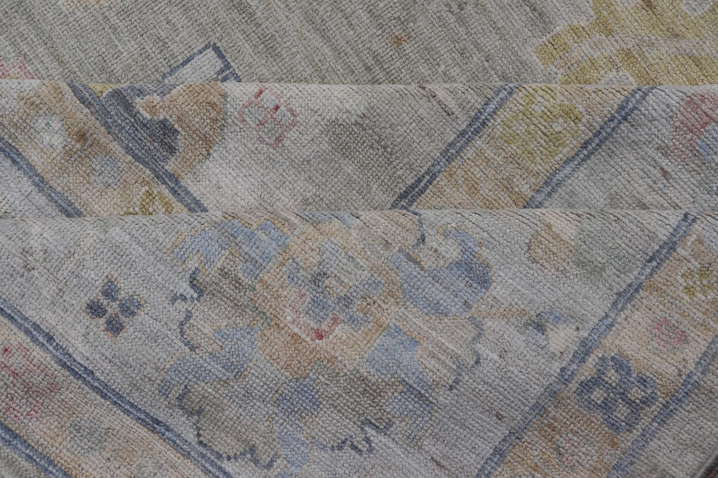 Measures: 12'1 x 17'10 Modern Large Oushak by Keivan Woven Arts with Floral Motifs. Keivan Woven Arts; rug AWR - 405 Country of Origin: Afghanistan Type: Oushak Design. This large Oushak has a border and background that are covered in floral - l... - Keivan Woven ArtsAWR - 405 - 27454Rug