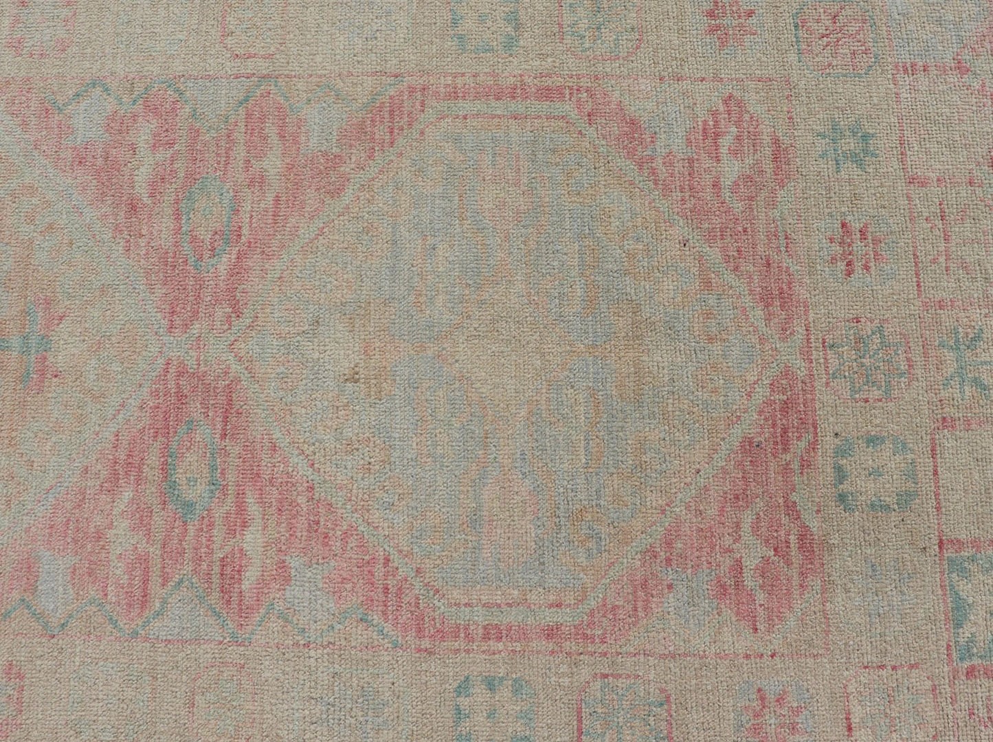 Modern Hand Knotted Oushak Runner With Medallions in Pink's and Creams. Keivan Woven Arts; AWR - 4982 Country of Origin: Afghanistan Type: Oushak Design: Tribal, Measures: 3'0 x 12'9 This long Oushak runner has a light pink background with ... - Keivan Woven ArtsAWR - 4982 - 17136Rug
