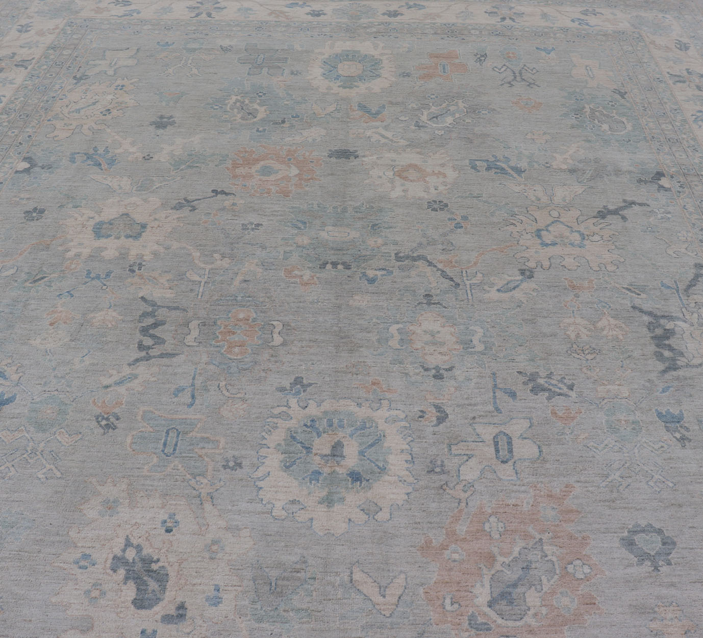 Large Modern Oushak Rug with Soft Floral Motifs on Light Gray Background Very Large Modern Afghan Oushak rug with soft floral motifs on light gray background. Keivan Woven Arts; rug AWR - 556 Country of Origin: Afghanistan Type: Oushak Design: Flo... - Keivan Woven ArtsAWR - 556 - 21331Rug