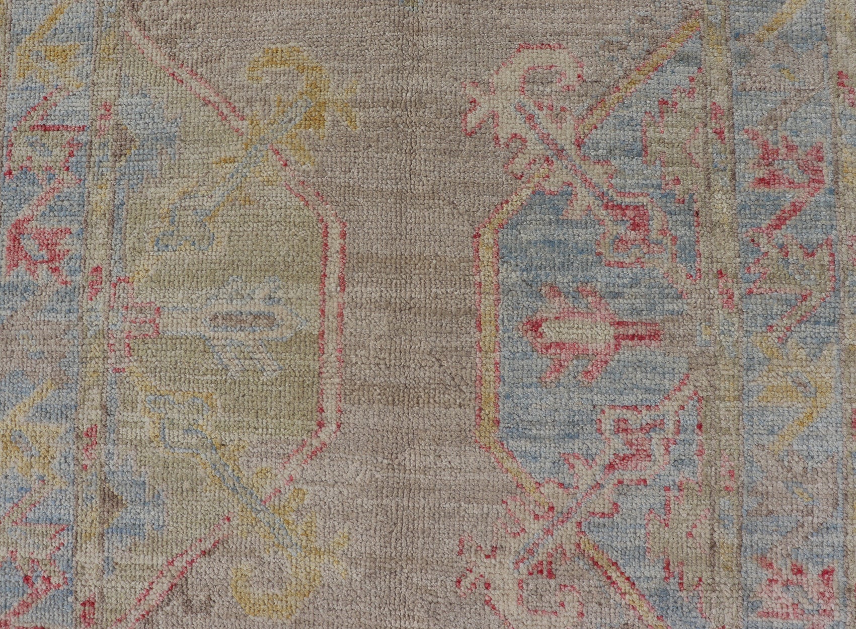 Hand - Knotted Oushak Runner With Medallion Design on a Tan Field With Red & Blue. Keivan Woven Arts; rug AWR - AR118 Country of Origin: Afghanistan Type: Oushak Design: Medallion, Motif, Floral Motif This modern piece holds large medallions in the ... - Keivan Woven ArtsAWR - AR118 - 17178Rug