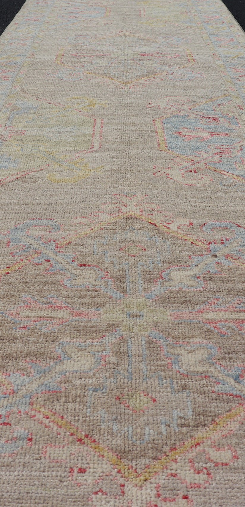 Hand - Knotted Oushak Runner With Medallion Design on a Tan Field With Red & Blue. Keivan Woven Arts; rug AWR - AR118 Country of Origin: Afghanistan Type: Oushak Design: Medallion, Motif, Floral Motif This modern piece holds large medallions in the ... - Keivan Woven ArtsAWR - AR118 - 17178Rug