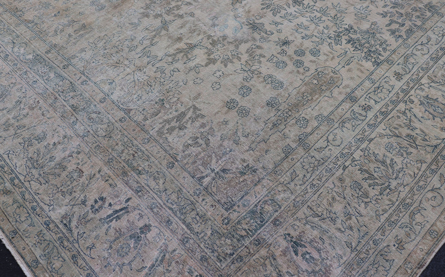 Very Large Antique Amritsar Rug with Flower & Leaf Design in Blush, Blue, Brown. Mansion sized antique Amritsar rug in blush, light blue, light brown, medium blue, gray and ivory. rug/B - 0410 Measures: 15'2 x 23' This fabulous palac... - Keivan Woven ArtsB - 0410 - 317Rug