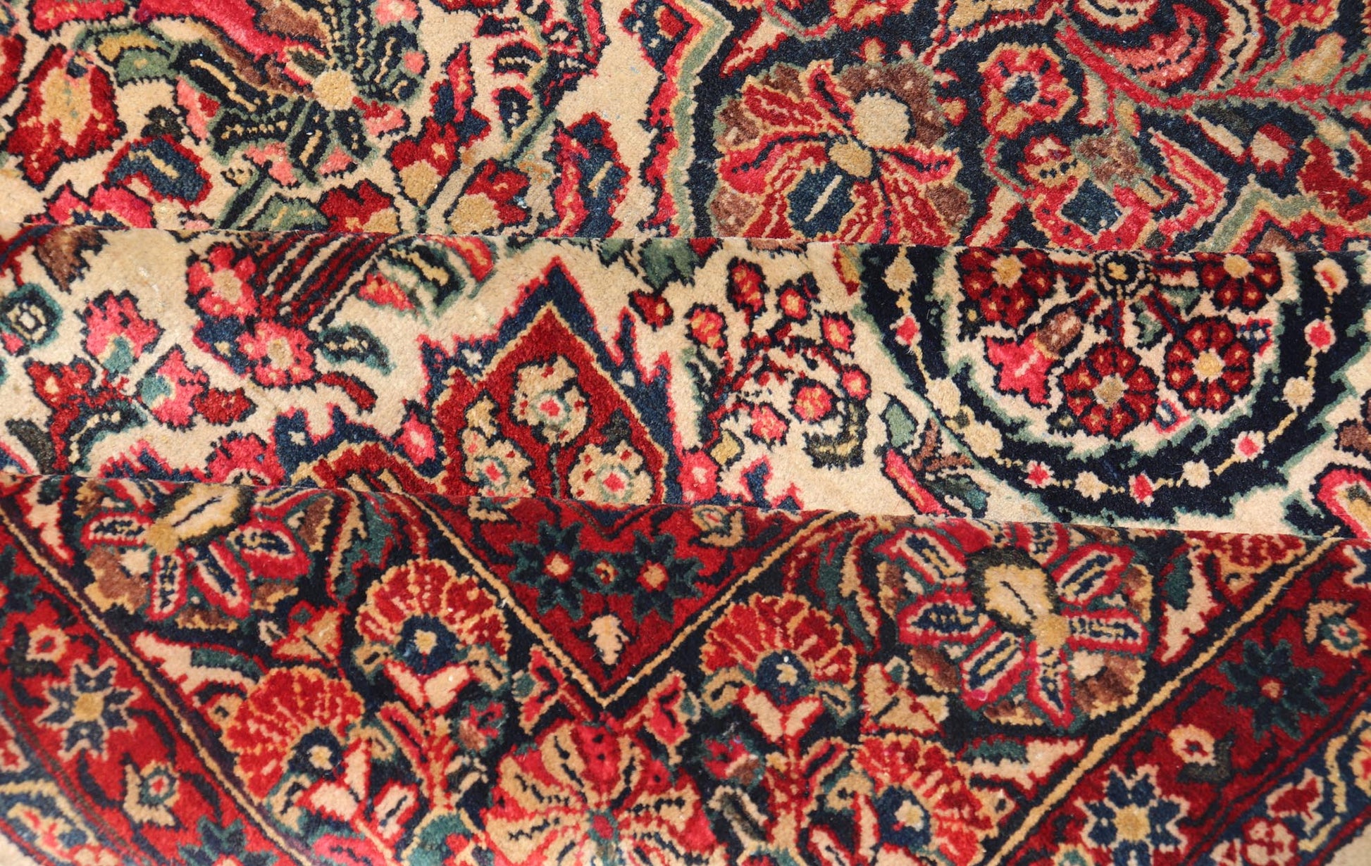 Antique Sarouk Feraghan Fine Persian Rug in Ivory Background on Floral Medallion Design. Country of Origin: Iran; Type: Feraghan Sarouk; Design: Medallion, All - Over; Keivan Woven Arts: rug B - 0718; Antique Persian Sarouk Farahan Rug, Antique Feraghan Sa... - Keivan Woven ArtsB - 0718 - 217Rug