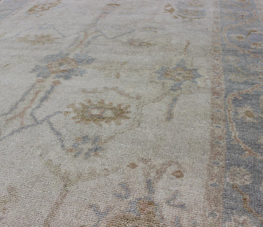Reproduction Oushak rug with muted tones, neutral color palette and all - over flower design, rug BDH - 711189 country of origin / type: India/ Oushak This New hand knotted Oushak rug features a beautiful design rendered in muted tones. Measures:... - Keivan Woven ArtsBDH - 711189 - 5407Rug