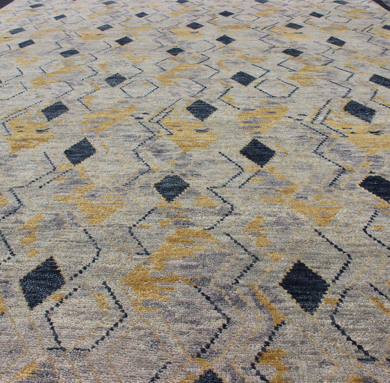 Hand Knotted Wool Modern Rug With Diamond Design in Yellow and Blue Measures 10'1 x 13'10 This modern rug features a blue and yellow diamond pattern, lining the entire rug in vertical columns. The background is a light gray, giving this piece... - Keivan Woven ArtsBDH - 757949 - RT - 18 - 13400Rug