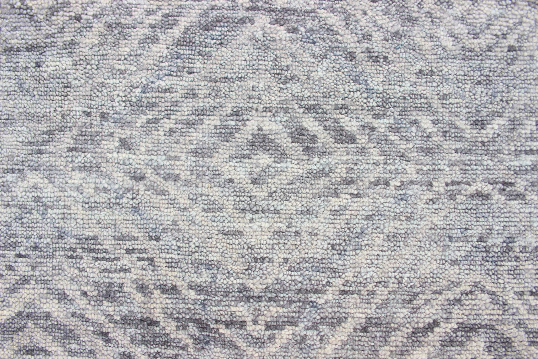 All - Over Diamond Design Indian Modern Light Green Abstract Wool Area Rug Measures 9 x 12 Country of Origin: India; Type: Modern, Modern Casual; Design: Diamond, Geometric, Abstract, All - Over; Keivan Woven Arts: rug BDH - 758695 - RT - 45; Large... - Keivan Woven ArtsBDH - 758695 - RT - 45 - 13406Rug