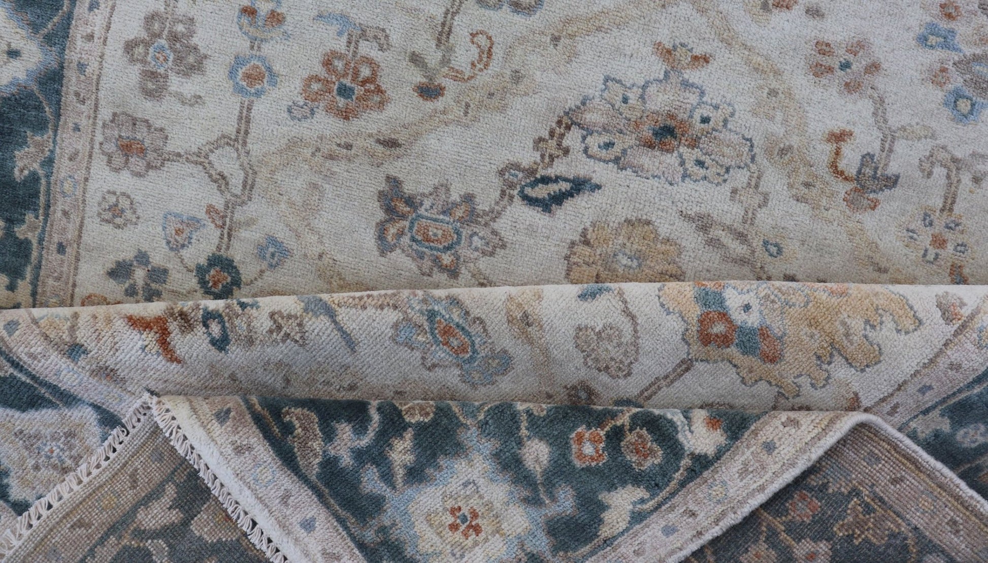 Indian Wool Hand - Knotted Floral Oushak Rug in Navy Blue and White Measures 5'7x 8'8 Country of Origin: India; Type: Oushak; Design: All - Over, Floral; Keivan Woven Arts: rug BDH - 767432; Indian Wool Hand - Knotted Floral Oushak in Nav... - Keivan Woven ArtsBDH - 767432 - 15298Rug