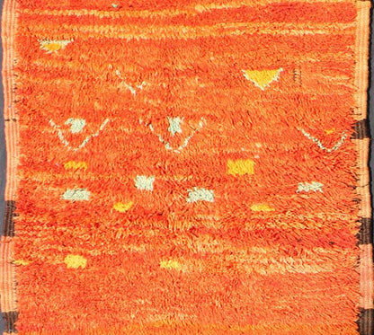 Vintage Small Moroccan Boujaad Rug in Variegated Saffron and Orange Colors Measures: 3'0'' x 7'0''. This original carpet features intricate symbols based mostly on tribal motifs, with multiple shades of orange, saffron, as well as burnt orang... - Keivan Woven ArtsBDS - 136619 - 7275Rug