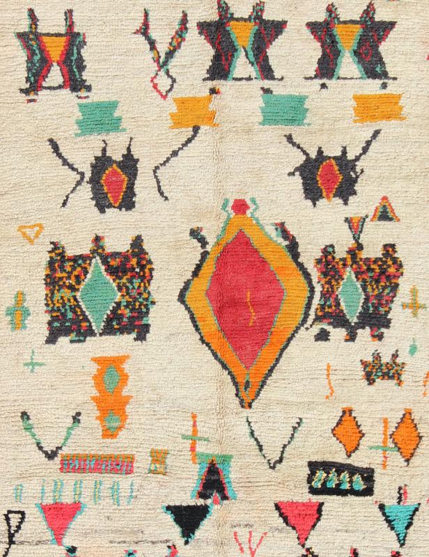 Vintage Moroccan Azilal Rug with Tribal design in bright Colors. This Moroccan carpet offers comfort and warmth with a neutral field and vivid color palette. Keivan Woven Arts Rug/BDS - 136634. Set on an off white background, this rug features s... - Keivan Woven ArtsBDS - 136634 - 7299Rug