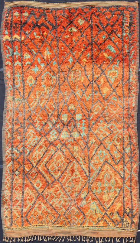 Vintage Moroccan Beni Mklid Rug with Sub - Geometric Tribal Design Measures: 6'6'' x 11'6''. Vintage Moroccan Beni Mkild carpets are rarities from various regions of Morocco. From the Northern Middle Atlas mountains, the Beni Mkild tribe create... - Keivan Woven ArtsBDS - 136646 - 7305Rug