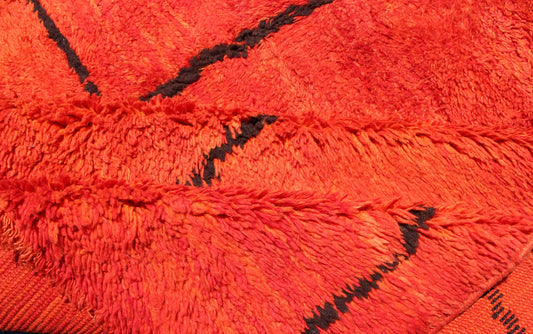 Vintage Moroccan Rug with Orange/Red and Charcoal Line in Modern Design Vintage Moroccan rug with red and orange background and charcoal line and Modern design, rug bds - 16171, country of origin / type: Morocco / Tribal, circa 1930. This ... - Keivan Woven ArtsBDS - 16171 - 5245Rug