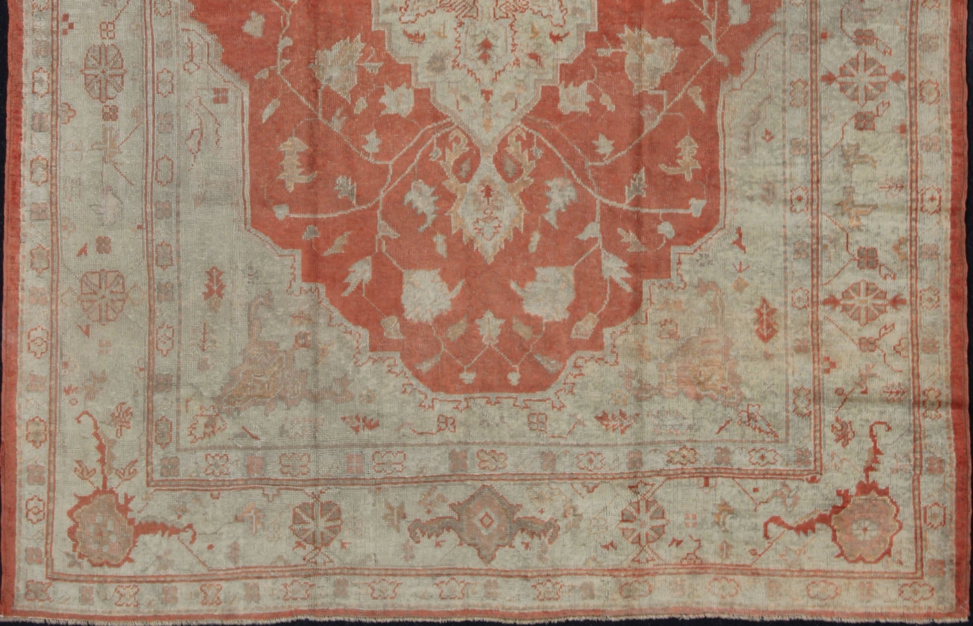 Antique Turkish Oushak Carpet With Medallion In Cream and Soft Orange. Keivan Woven Arts / Rug / BHR - 3 / country of origin / type: Turkey / Oushak, circa 1900. Antique oushak, Turkish oushak Measures: 9.1 x 12.6. This beautiful rug from early 20t... - Keivan Woven ArtsBHR - 3 - 4778Rug