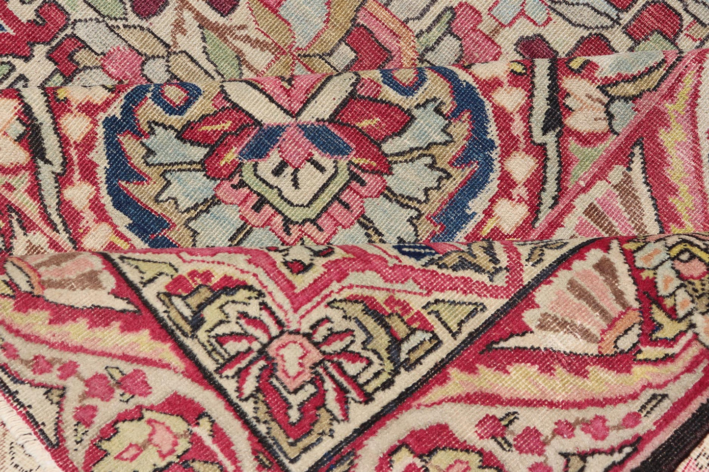 Antique Persian Lavar Kerman Rug With Intricate Medallion Design. Keivan Woven Arts / Rug/C - 0715 Laver Kerman, Antique Kerman, Antique Persian Measures: 9'5 x 11'2 This antique Kerman Lavar rug bears a remarkably intricate floral design w... - Keivan Woven ArtsC - 0715 - 627Rug