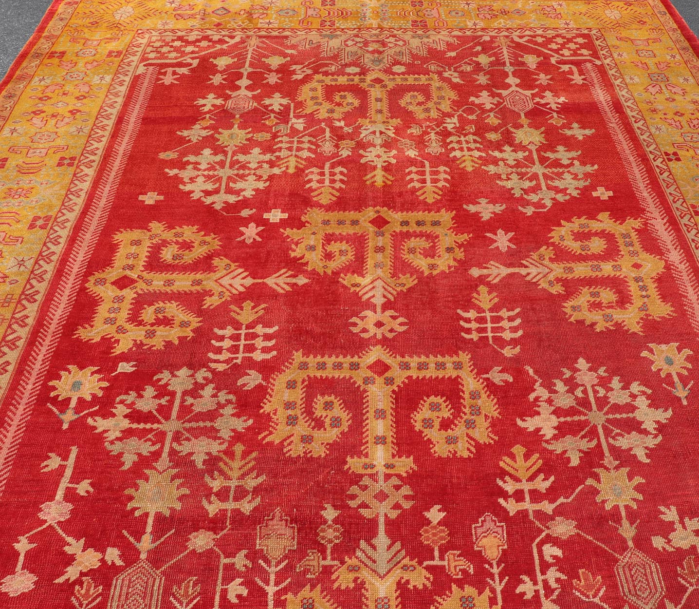 Antique Turkish Oushak rug with geometric motif design. Keivan Woven Arts / rug/C - 0716, country of origin / type: Turkey / Oushak, circa 1890 Measures: 10'2 x 13'6. This antique Oushak rug is a remarkable and endearingly beautiful piece that spe... - Keivan Woven ArtsC - 0716 - 457Rug