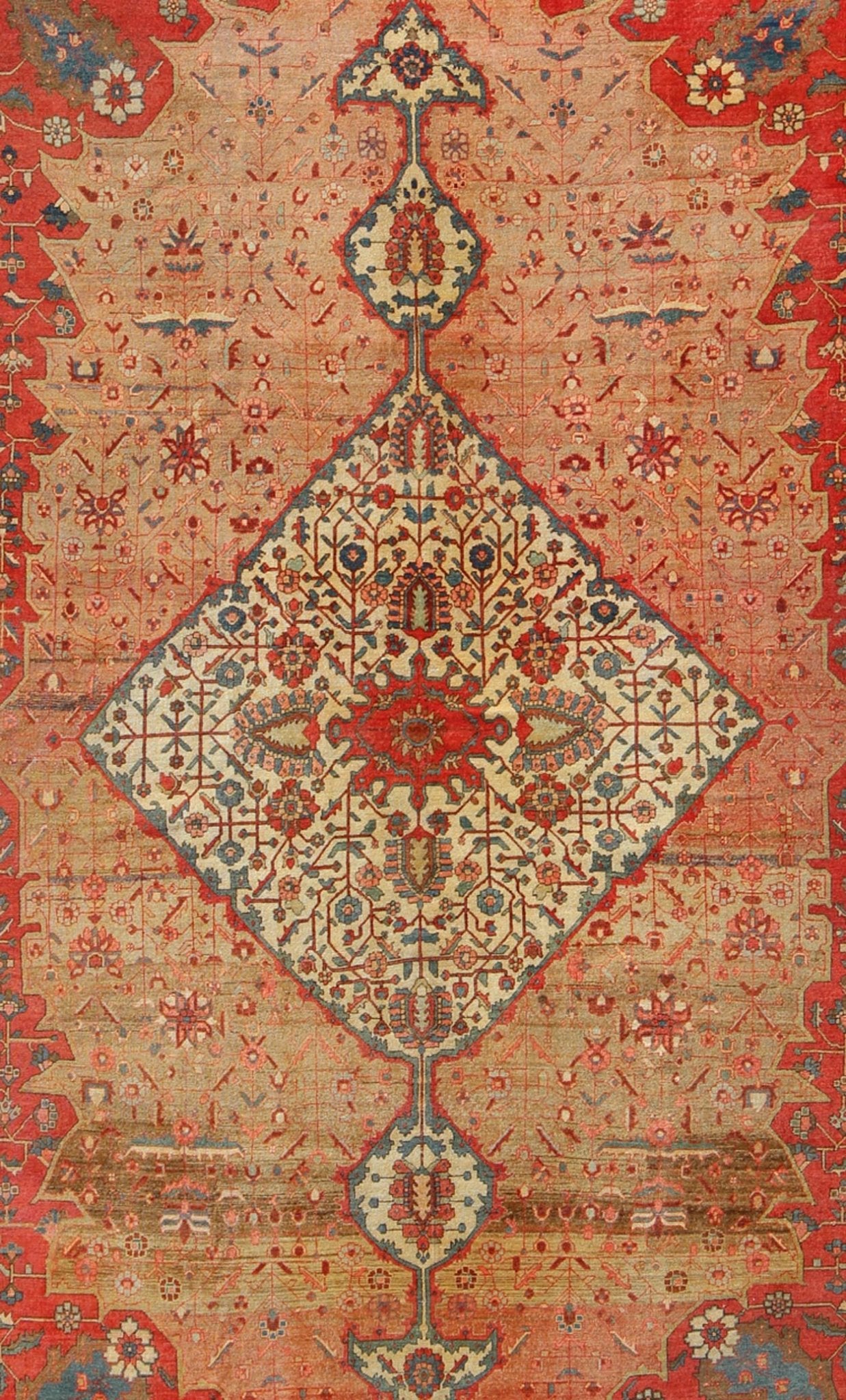 Antique Persian Feraghan Sarouk Fine Rug in variegated tones Antique Persian Sarouk Feraghan rug, Keivan Woven Arts / rug C - 0921, country of origin / type: Iran / Feraghan Sarouk, Sarouk Feraghan , circa 1890. Measures: 8'6 x 12'2 ... - Keivan Woven ArtsC - 0921 - 637Rug