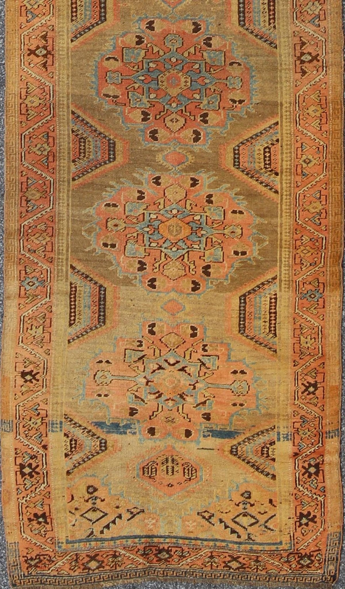 Early 20th Century Antique Oushak Runner with Medallions in Sand, Pink and Blue, rug chm - 2306, country of origin / type: Turkey / Oushak, circa 1920 This compelling and unique Oushak runner was made in the early 20th century, circa 1920, in Turk... - Keivan Woven ArtsCHM - 2306 - 1442Rug